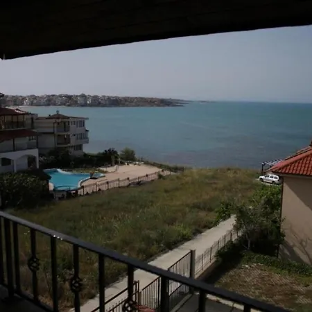 Πανσιόν свети димитър 3*